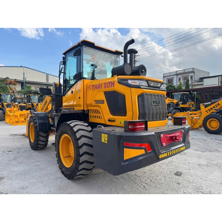 Xe Kẹp Gỗ TS950GK