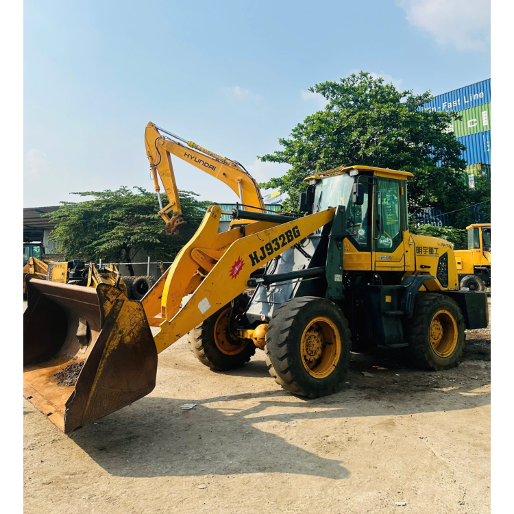 Xe Xúc Lật Cũ HJ932G