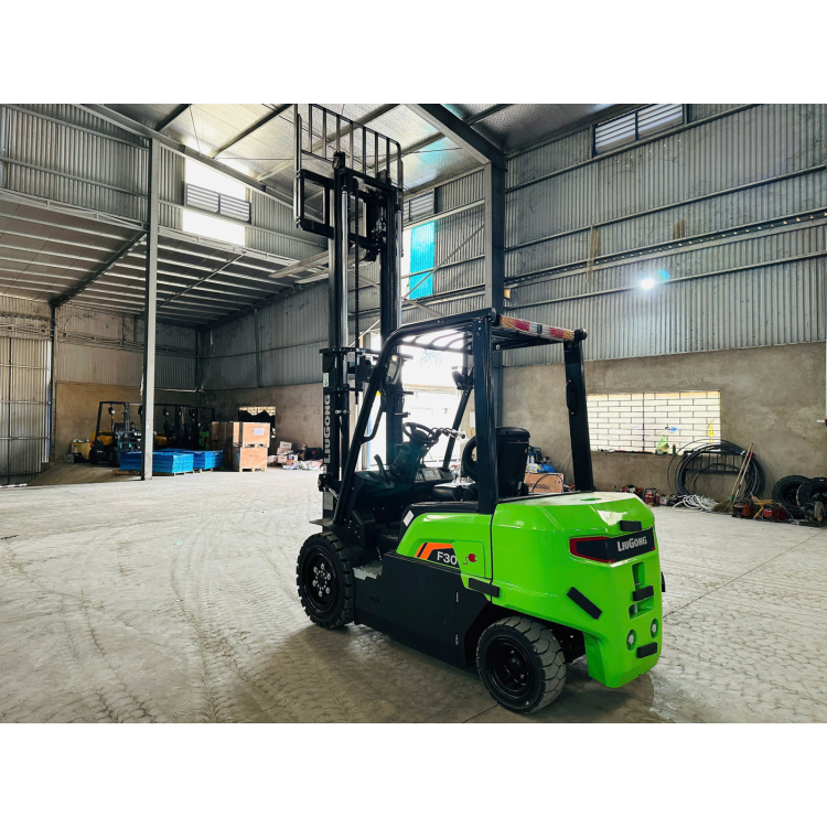 Xe Nâng Điện 3 Tấn Cao 4M